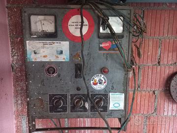 raro caricabatteria da collezione officina