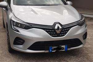 Renault Clio full hybrid