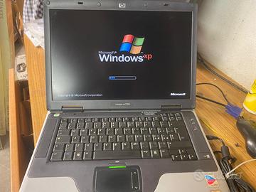 NOTEBOOK VINTAGE COMPAQ NX 7000