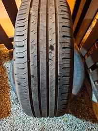 Gomme auto