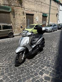 Beverly 350 2019 - Full optional + antifurto GPS