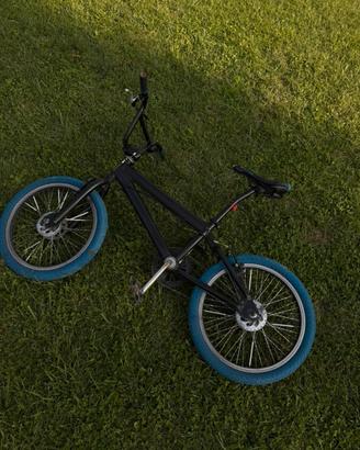 BMX Berga - Copertoni Blu