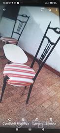 Tavolino con sedie 