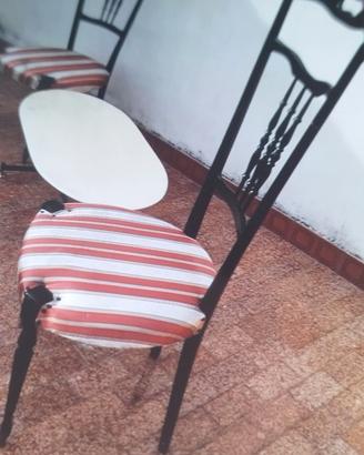 Tavolino con sedie 
