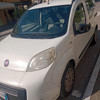 Auto fiat qubo