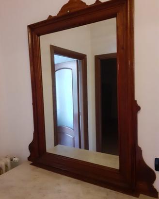 Specchiera antica