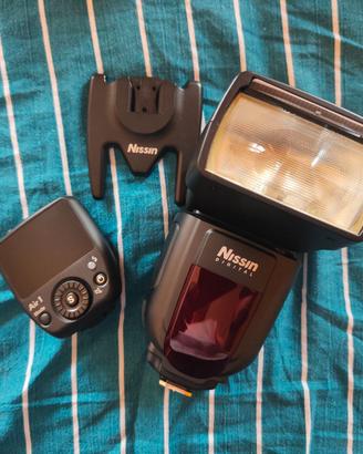 Flash Nissin Di700A + Air 1 Commander nuovissimo