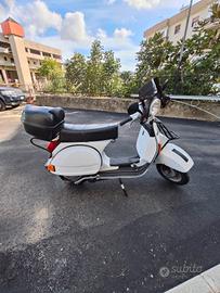 Vespa px200 🌈