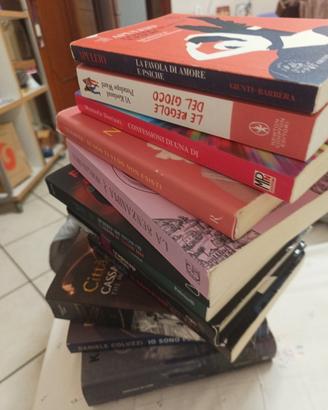 Lotto di libri - disponibili a coppie