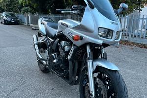 Yamaha Fazer Fzs 600