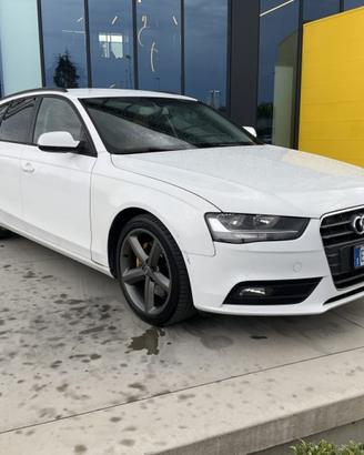 AUDI A4 Avant 2.0 TDI 143 CV F.AP. multitronic