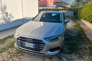 Audi A4 Avant Business Advanced35TDI160cv Stronic