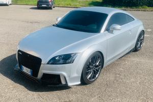 Audi tt rs