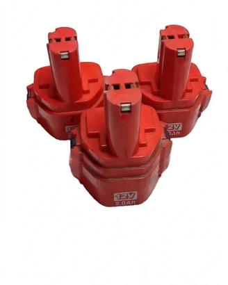 3x batterie Makita 12v 2.0Ah
