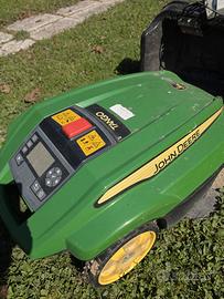 Robot tagliaerba John Deere Tango serie E5