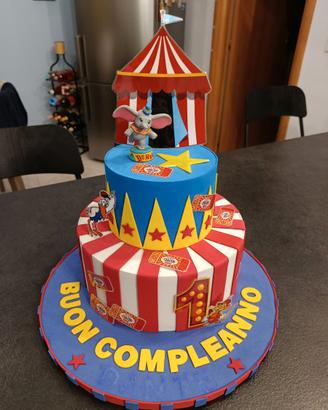 Torta scenografia tema Circo/ Dumbo + accessori