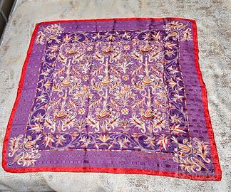 Foulard vintage in seta Emanuel Ungaro