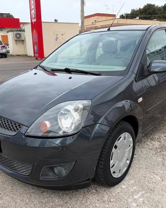 Ford Fiesta 1.4 DIESEL - 2008
