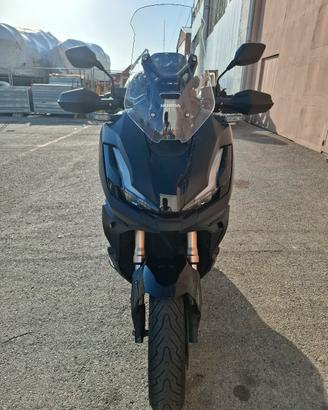 Honda ADV 350