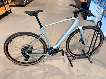 Cube ebike nulane c62 race gravel
