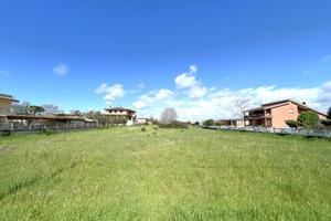 TER. RESIDENZIALE A ANZIO