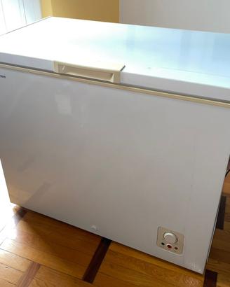 Congelatore a pozzetto Hisense 205 litri – €120