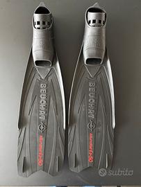 Pinne BEUCHAT MUNDIAL ONE-50 numero 41-42