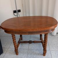 tavolino ovale in legno