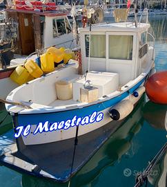 Barca VTR 5,5 mt con Licenza di Pesca