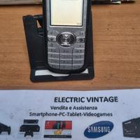 9384N-Cellulare Vodafone 735