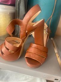 Sandali guess