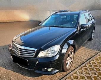 MERCEDES C220 SW - ANNO 2013