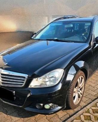 MERCEDES C220 SW - ANNO 2013