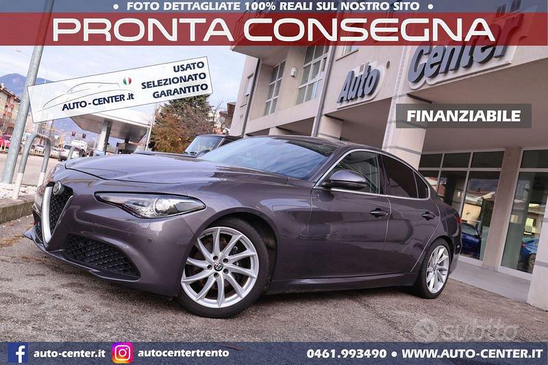 Alfa Romeo Giulia (2016)