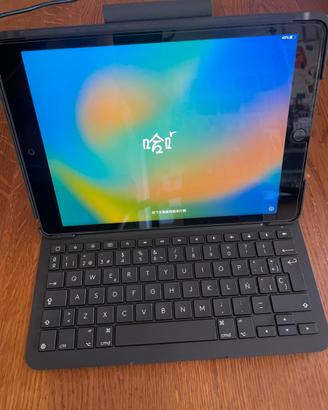 Ipad 9ª gen 64gb + tastiera Logitech pari al nuovo