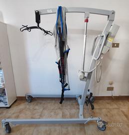 Sollevatore elettrico alza malati