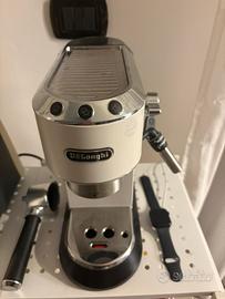 Macchina da caffè De Longhi bianca
