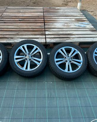 Cerchi 16” Volkswagen con gomme invernali