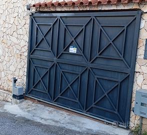 Cancello con impianto automazione
