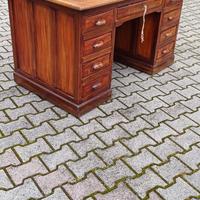 Antica scrivania MINISTERIALE 