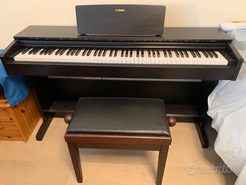 PIANOFORTE DIGITALE YAMAHA YDP-103 CON SGAB. REGOL