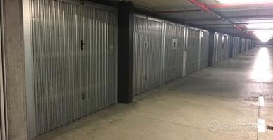 Box singolo Via Caterina da Forlì