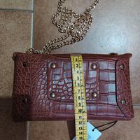 Mini Borsa a Tracolla Effetto Coccodrillo!