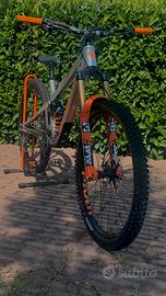 Pivot Firebird 2024 Enduro top di Gamma perfetta