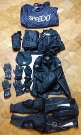 Giacca, pantaloni, guanti, borsa, certata per MOTO