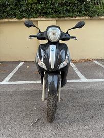 Piaggio Medley 125 S ABS colore nero