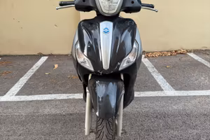 Piaggio Medley 125 S ABS colore nero