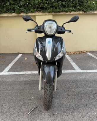 Piaggio Medley 125 S ABS colore nero