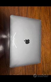 Macbook Pro M2 2022