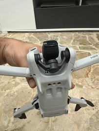 Drone DJI 3 Fly More Combo con Rc